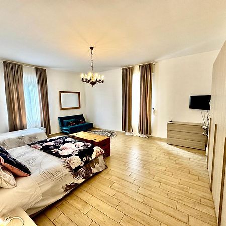Апартаменти La Casa Di Sarah Aspetta Voi Неаполь Екстер'єр фото